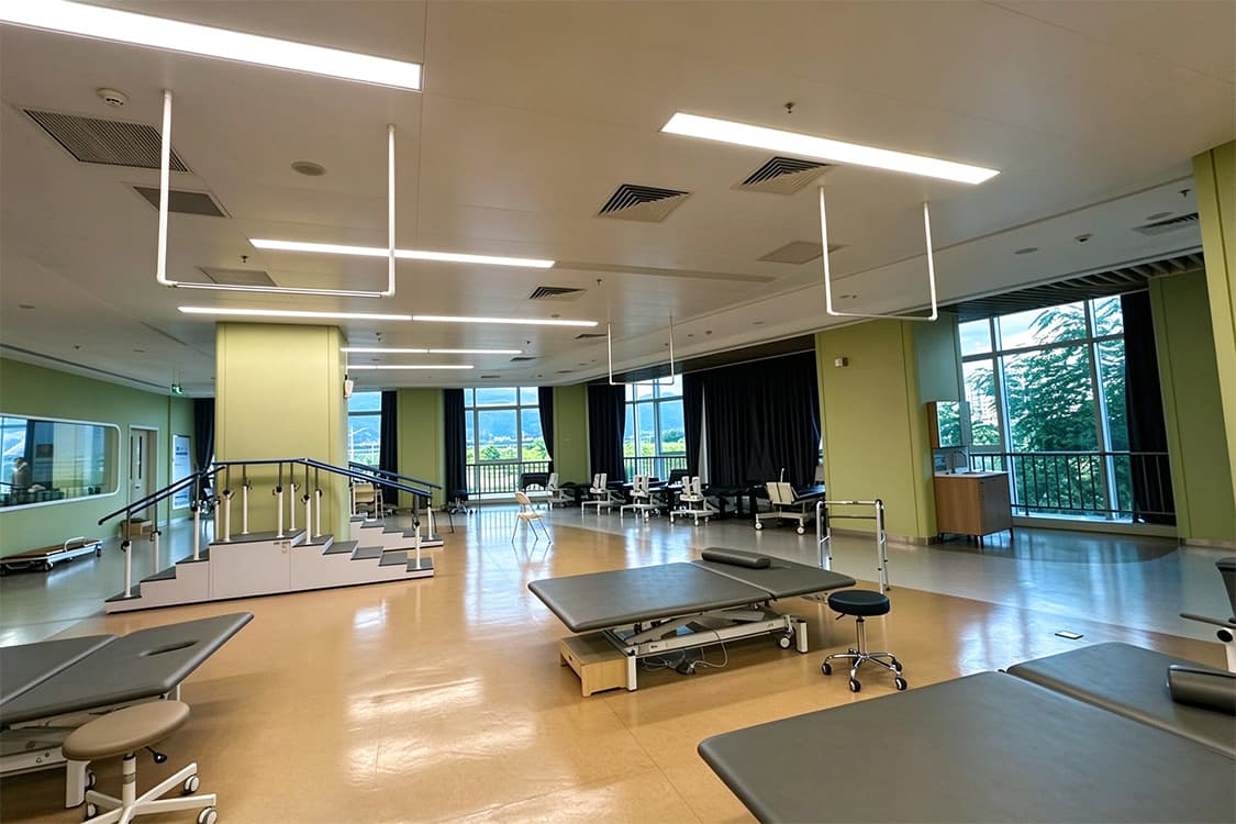 Physical therapy hall