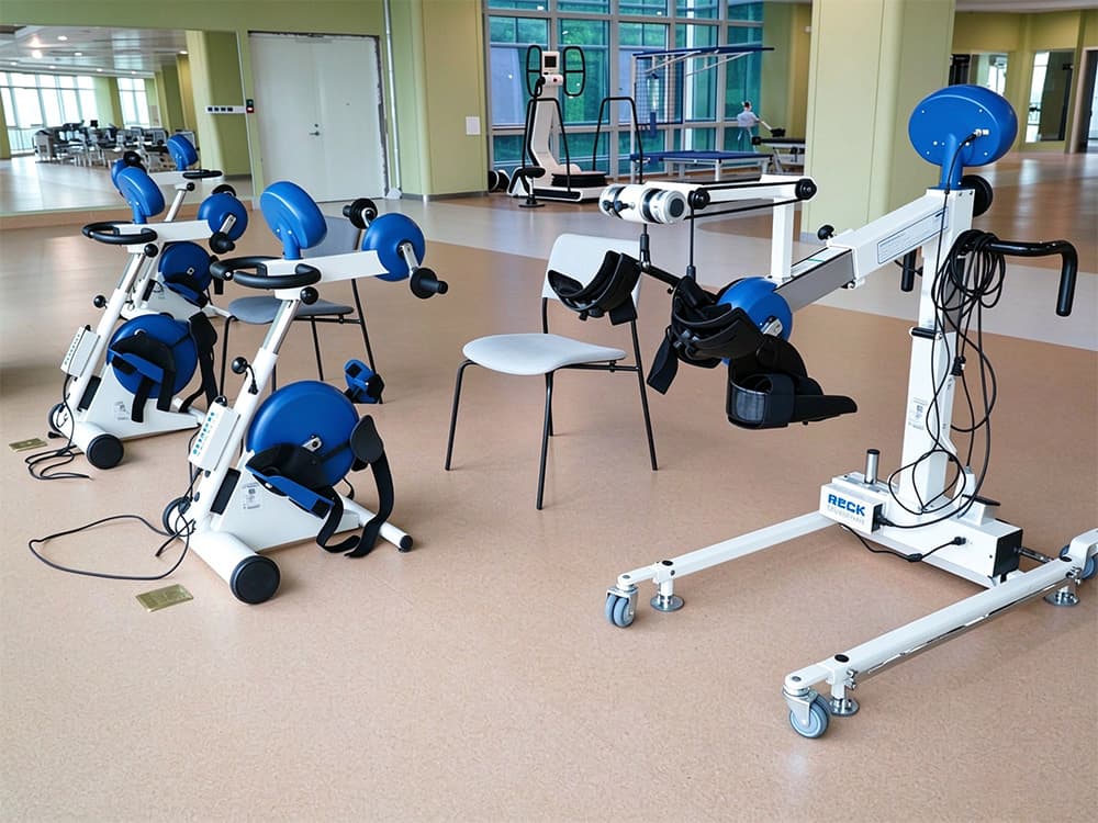Robotic limb trainers